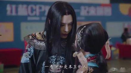 网红拜金女吃瓜,揭秘网络红人背后的真实生活